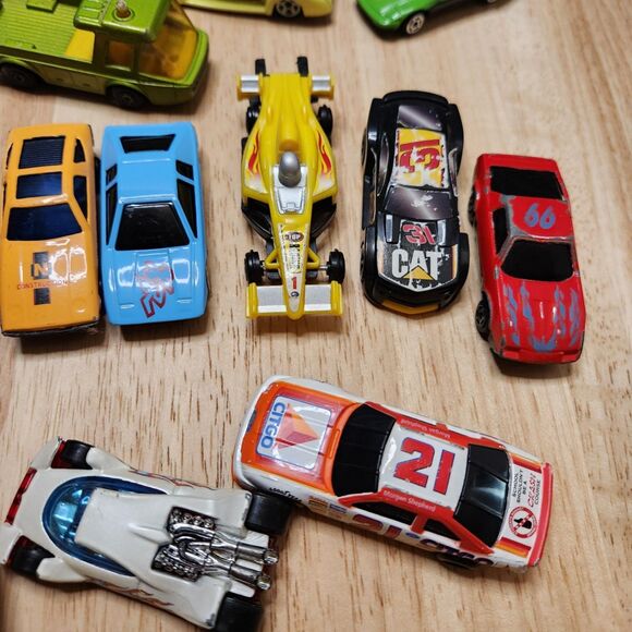 Kids Toy Car Lot – Grave Digger, Rev N Go – Pretend Play Vehicles - Picture 3 of 12